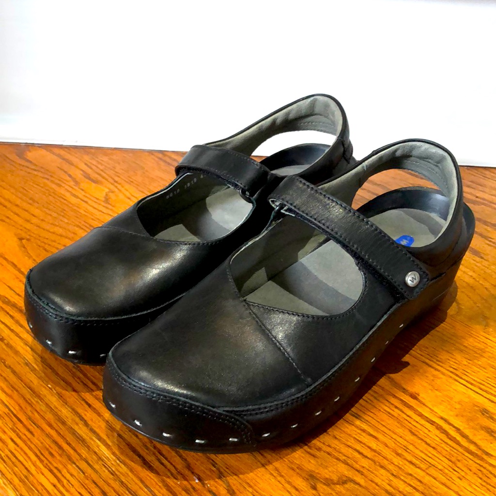 Walky StrapCloggy FantasticFitting Cloggy Size 43 Euro Brand New